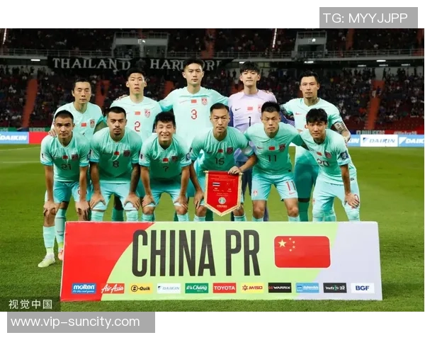 新国足应重视速度与冲击力过度畏惧失误只会失去主动权