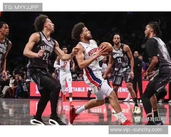 东部冠军争夺战骑士领跑27尼克斯紧随其后活塞仅13落后